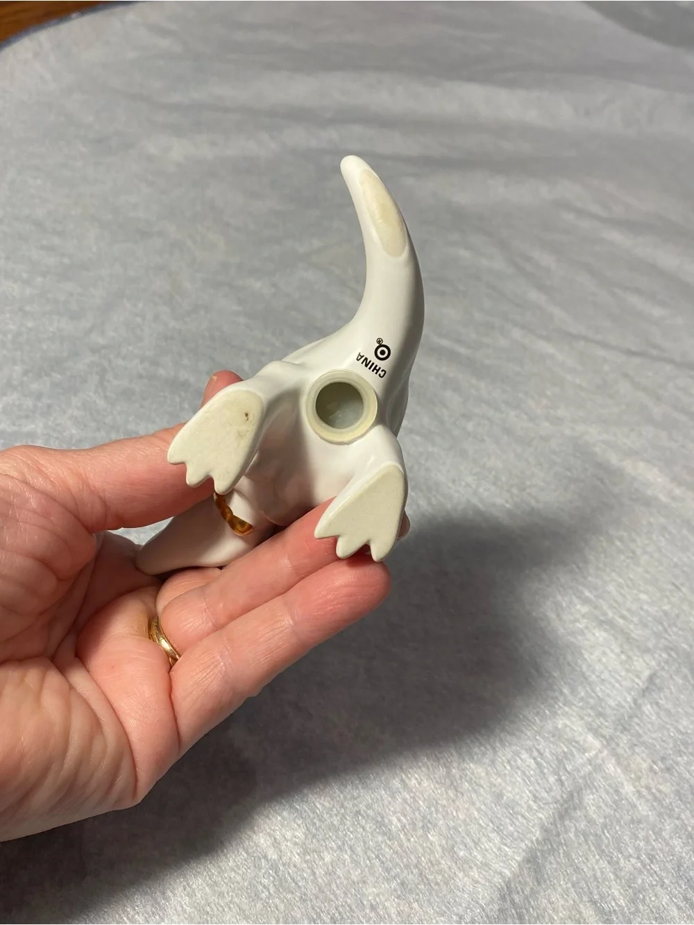 1Salt Shaker White Ceramic Dinosaur Figurine - Reptile Decor